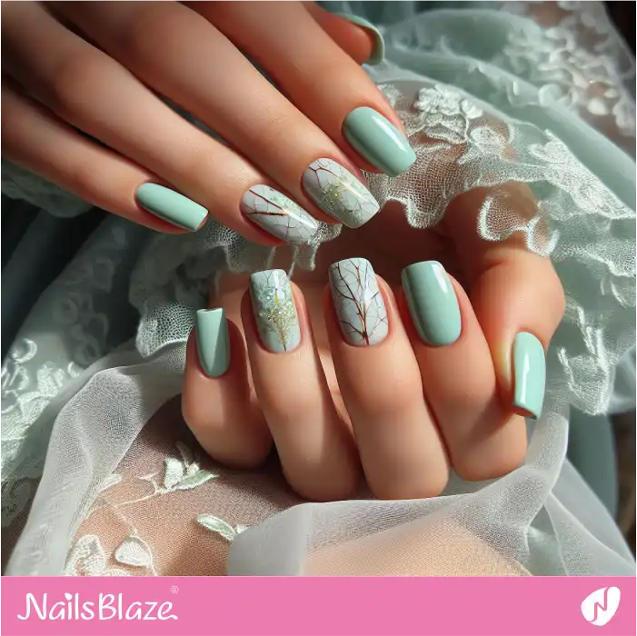 Crackle Design on Mint Green Nails | Spring Nails - NB3993